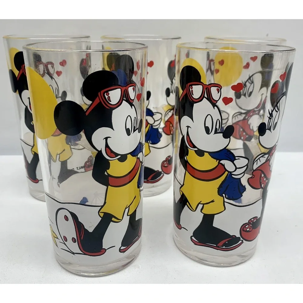 5 Vintage Mickey and Minnie Mouse Beach Plastic Drinking Cup, The Walt Disney Co
